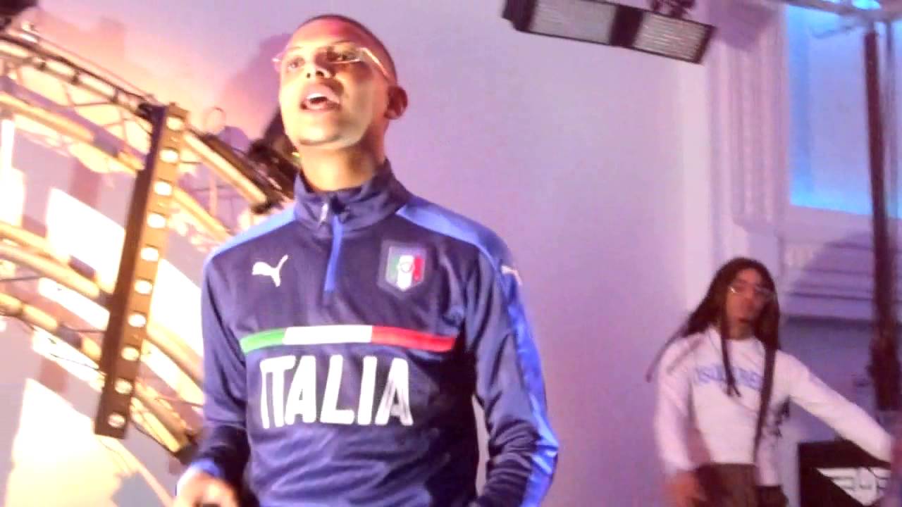 Ronnie Flex - Nu sta je hier, Massiveteenparty Den Haag 13-02-2016