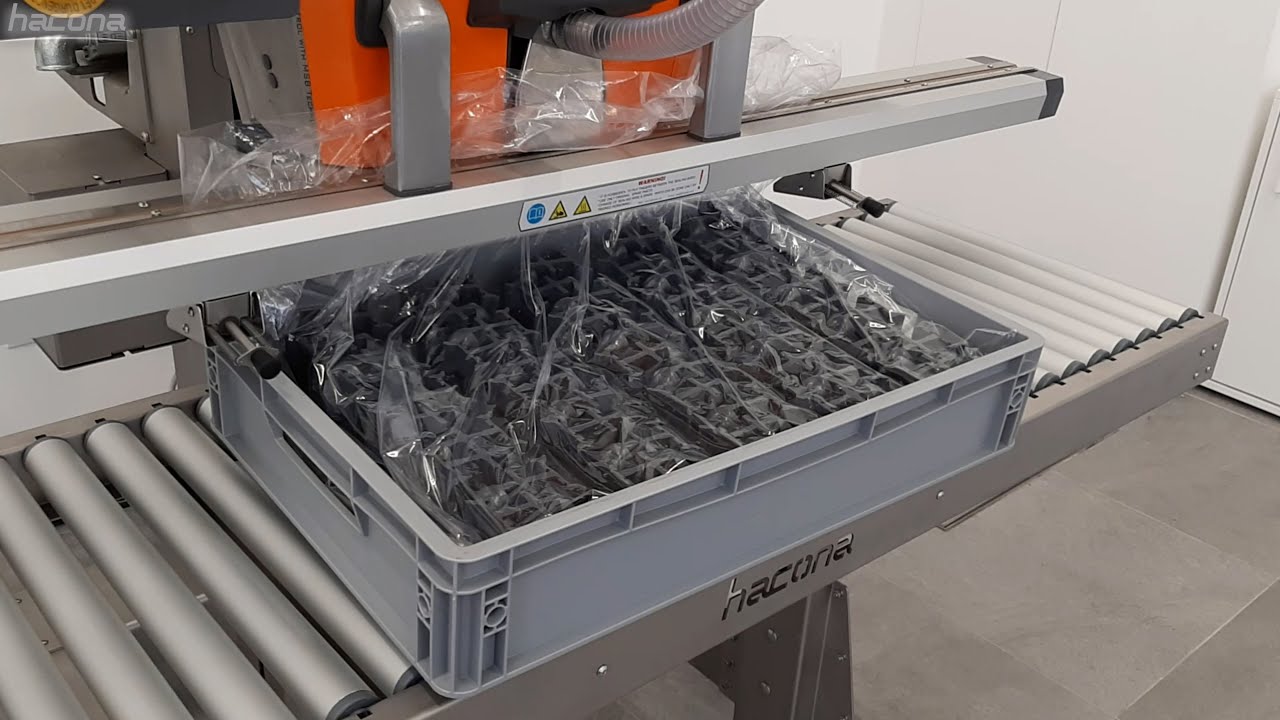 KLT box vacuum packaging - Hacona V-type industrial vacuum sealing machine