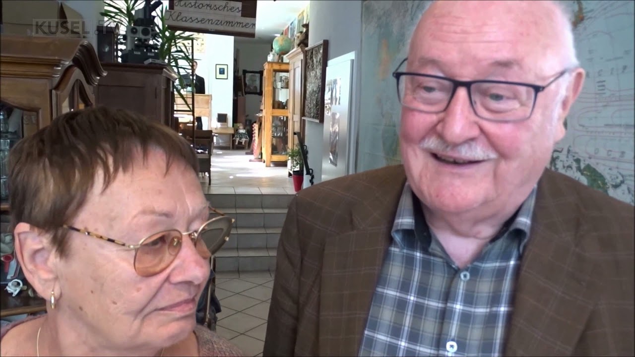 Erdesbach: Ein Café 