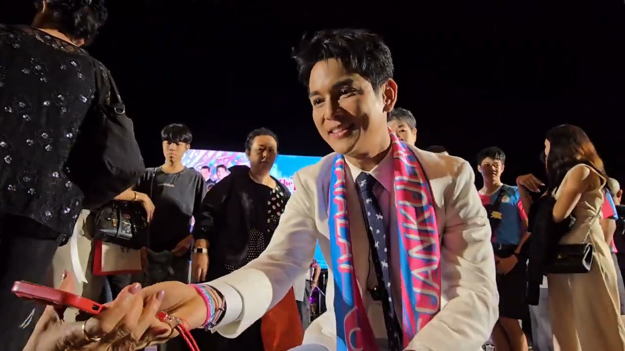 กัน นภัทร เซอวิสหลังจบคอนเสิร์ต The Rose Melody @ศูนย์วัฒนธรรม ฯ 31-1-26