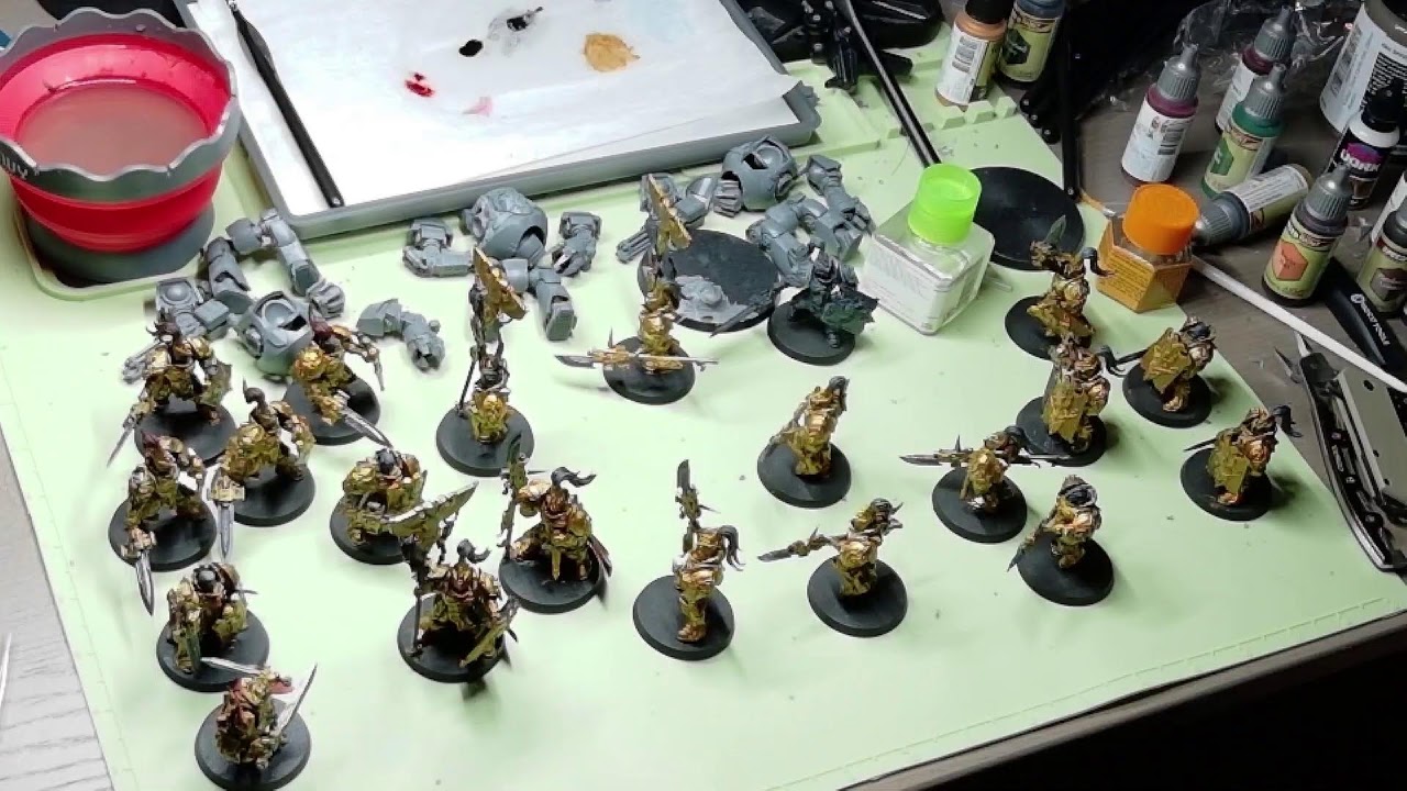 Warhammer 40K model painting