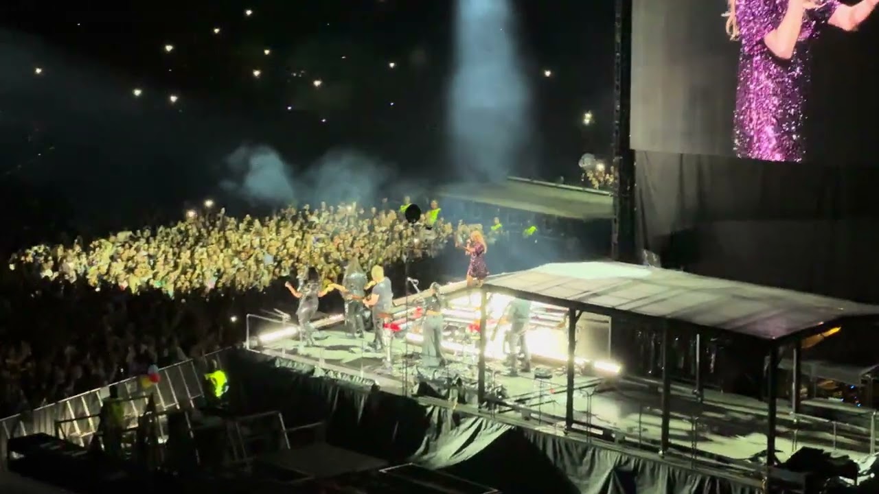 Taylor Swift - Lavender Haze + Anti-Hero - Lisboa 2024 (PO View)