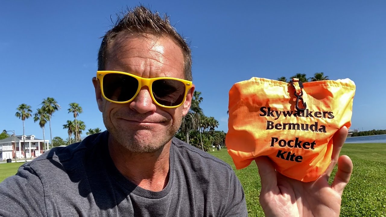 The Skywalker's Bermuda Pocket Kite