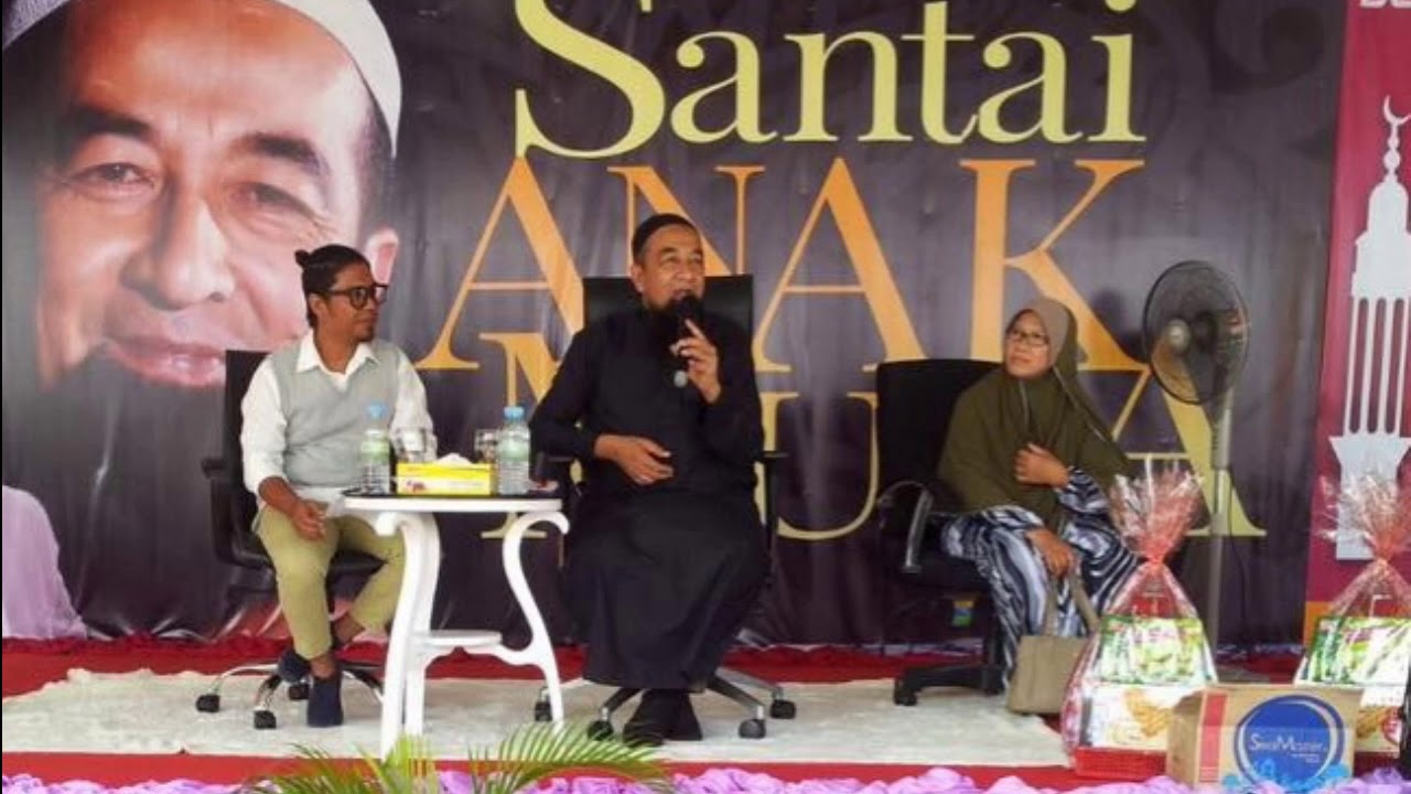 Ustaz Azhar Idrus - Haruskah CERAIkan Isteri Jika Tidak Sehaluan Lagi?