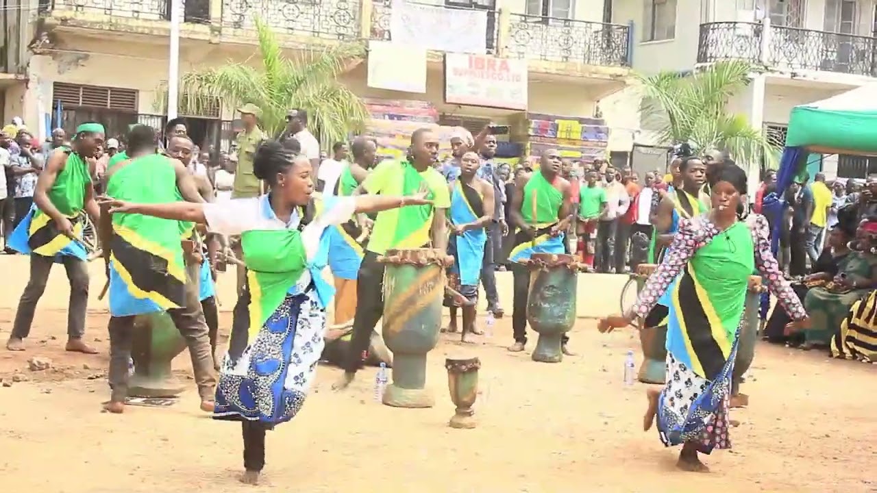 NGOMA YA KIHANGAZA NGARA CHIMBUKO LAKE WAKIMBIZI