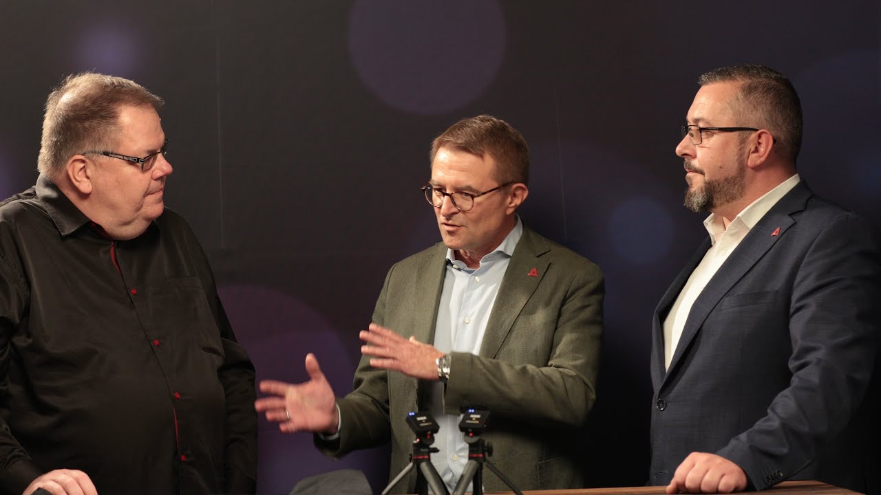 Interview Dr. Oliver Blank und Markus Leonhardt: Warum tun sich Hybridläden so schwer?