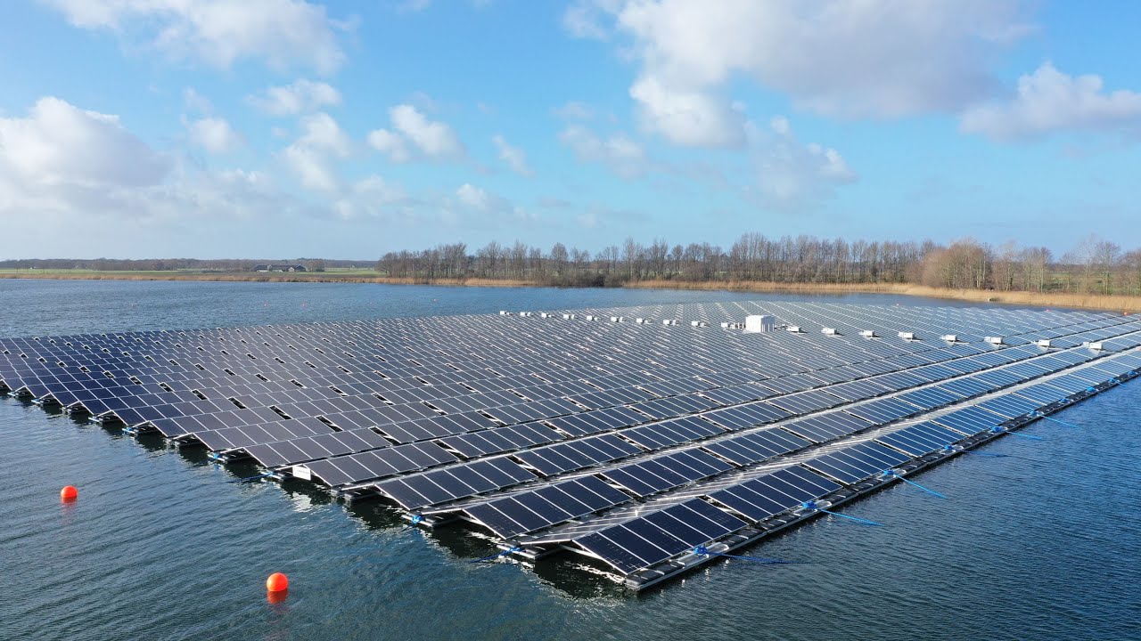 Quarzwerke errichten eine schwimmende Photovoltaikanlage