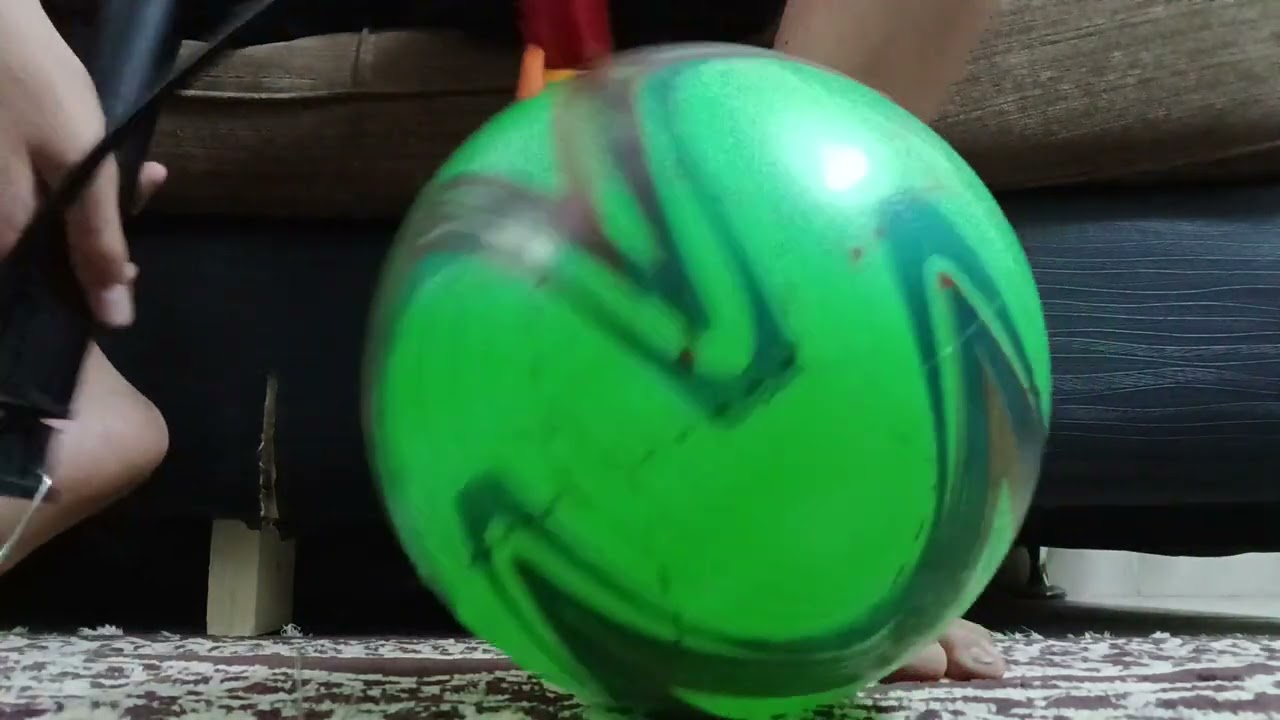 Popping ball green 
