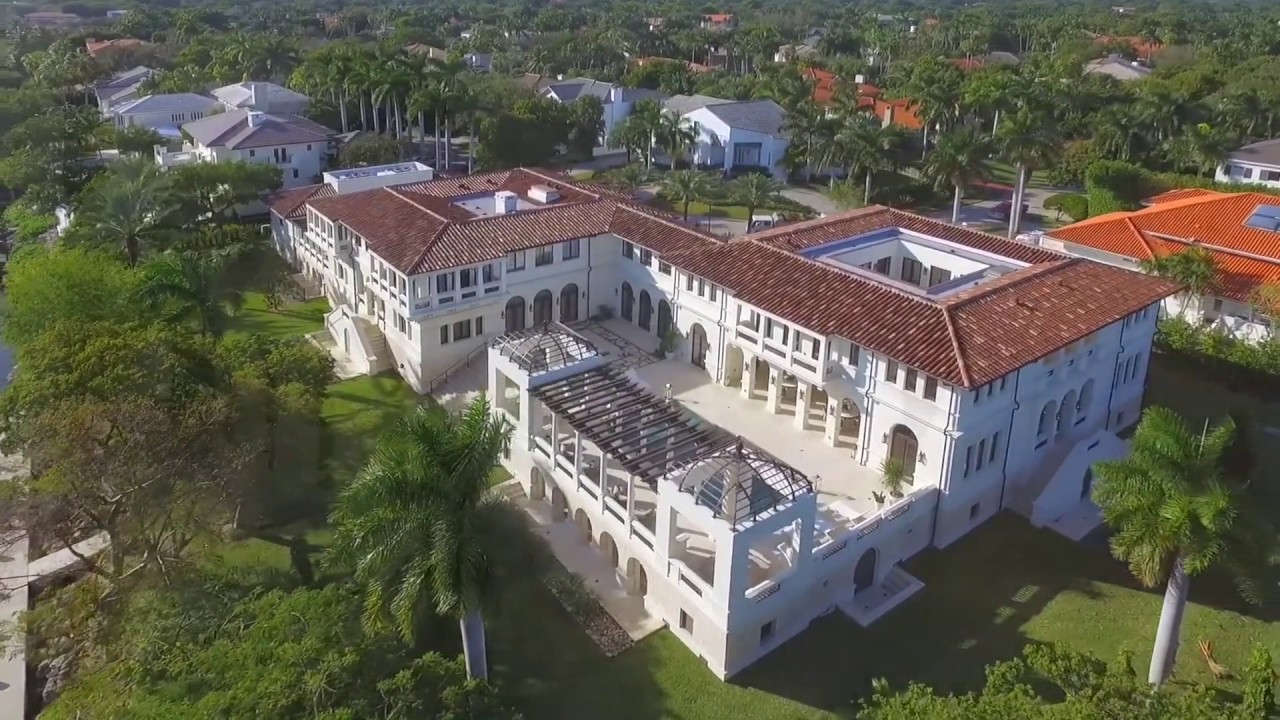 300 Costanera Road, Coral Gables, FL 33143 | Waterfront | Cocoplum