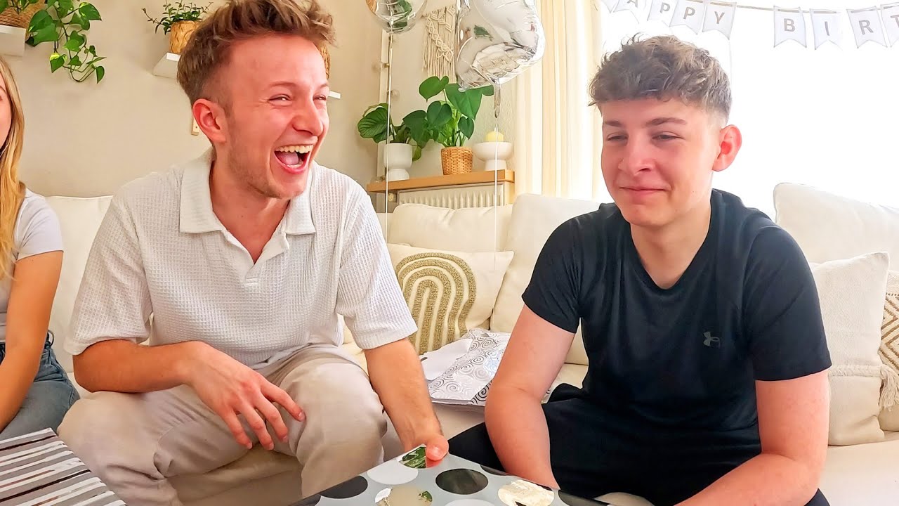 Max 21 Geburtstag 🎁 🎈 MUTTER WEINT 😭 TipTapTube