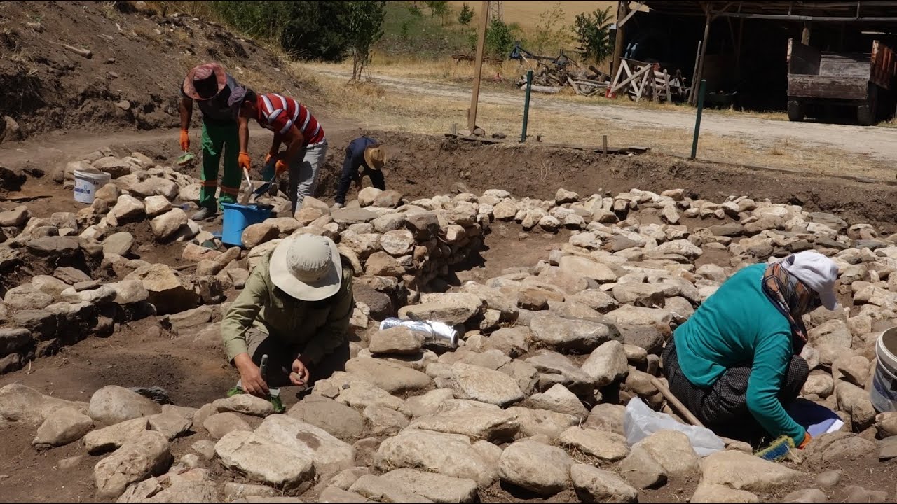 Dersim’in Göbeklitepesi’nde kazı çalışmaları başladı