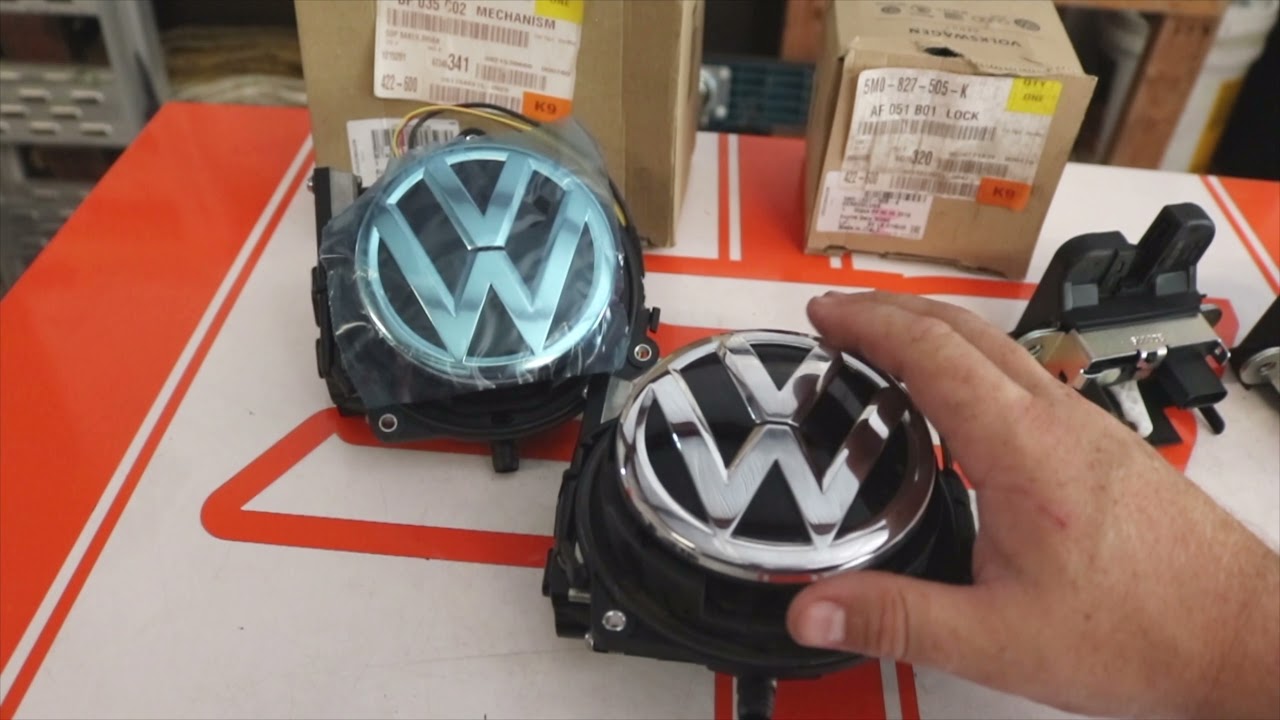 Багажник VW Beetle застрял в закрытом положении! Как открыть вручную | Замена защёлки/камеры на м...