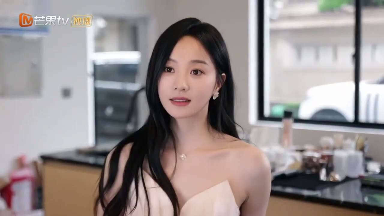 落花时节又逢君的番外来了 刘学义真是说到做到啊 #刘学义 #落花时节又逢君番外 #锦绣 #落花时节又逢君 #胡意旋