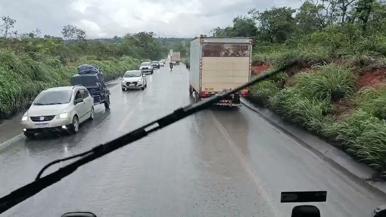 EP115/MAR/26 BR251 intransitável chegando  em Montes Claros MG
