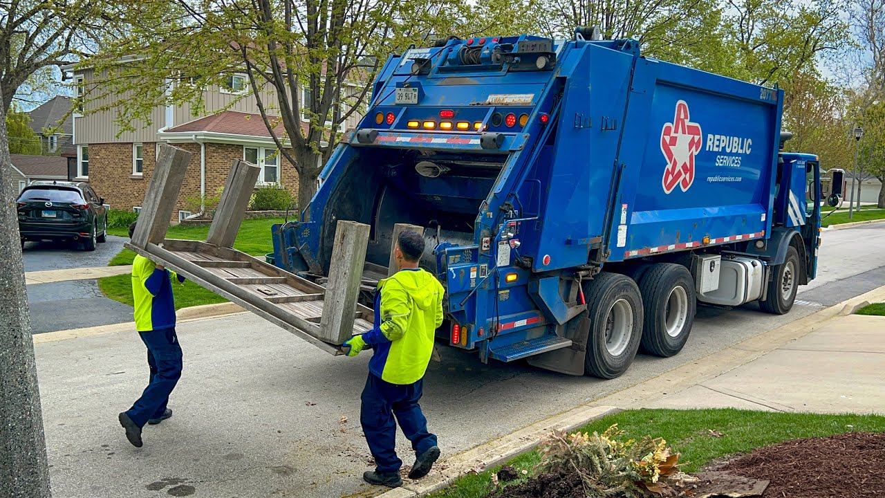 Republic Services Garbage Trucks Packing Bulk at the 2023 Spring Cleanup