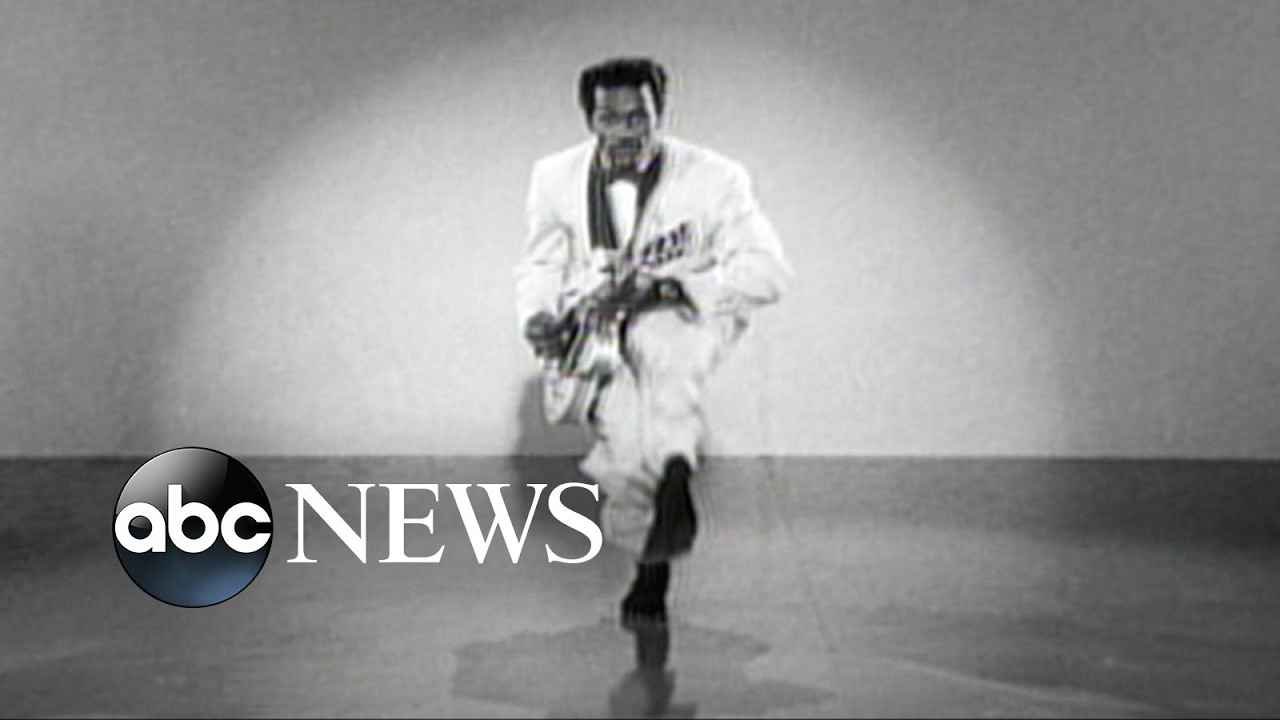 'Father of Rock-n-Roll' Chuck Berry dead at 90
