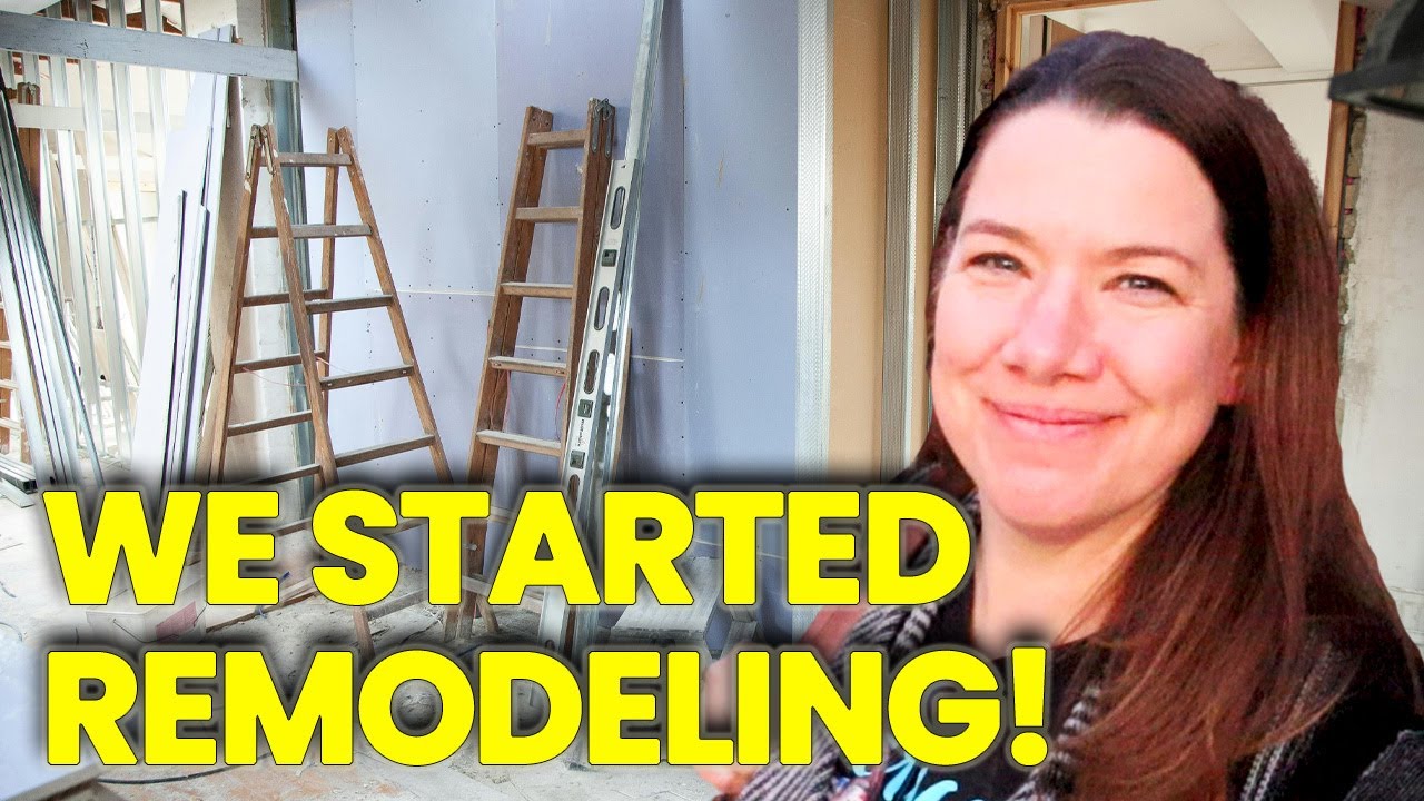 Remodeling BEGINS!  Where did we START FIRST?