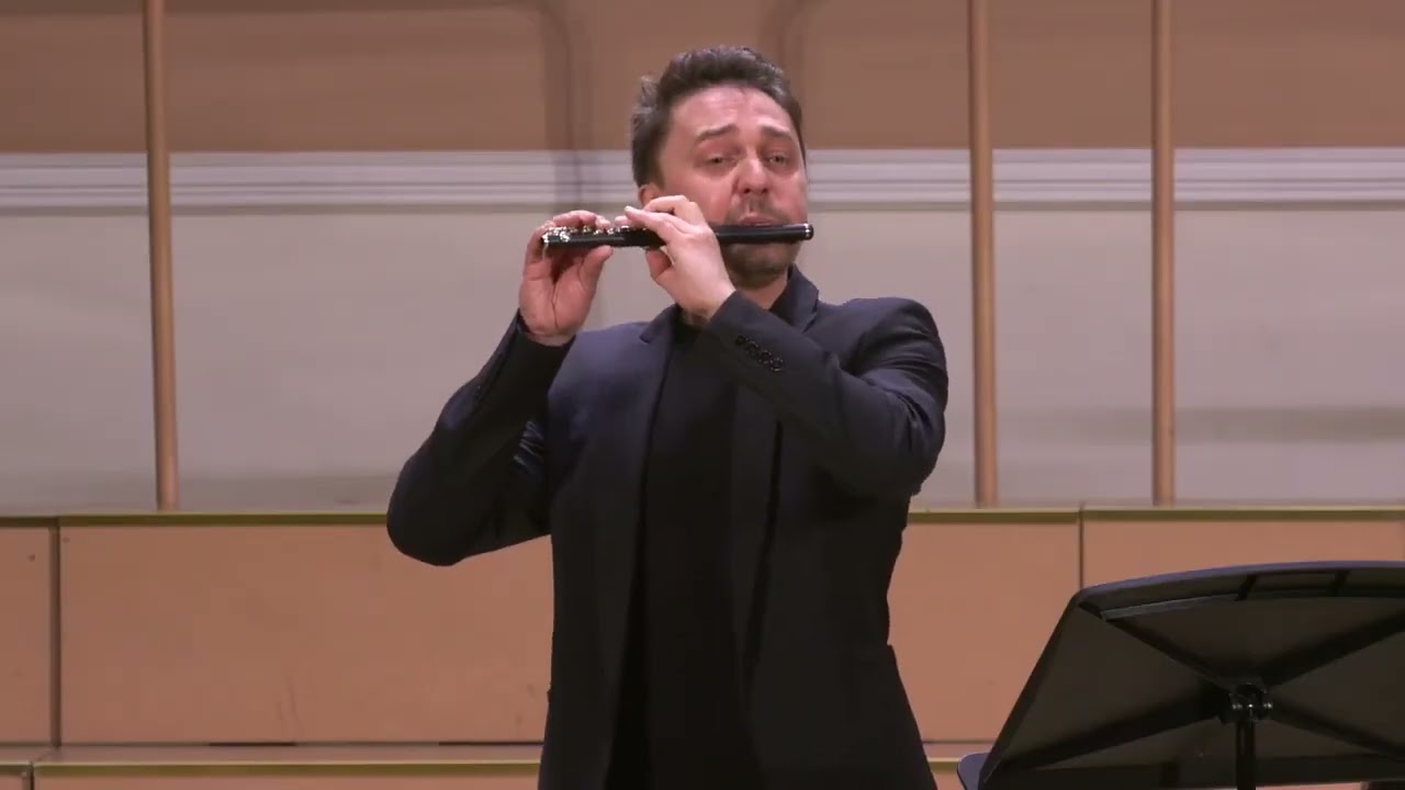 Henri Kling “Elephant and Mücke” op.520