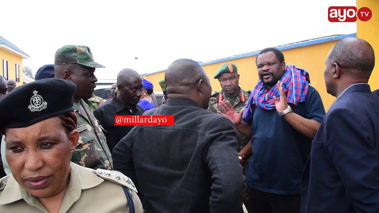 Mbunge wa CCM na Mkuu wa Mkoa warushiana maneno hadharani “anatishia bastola,sitishiki