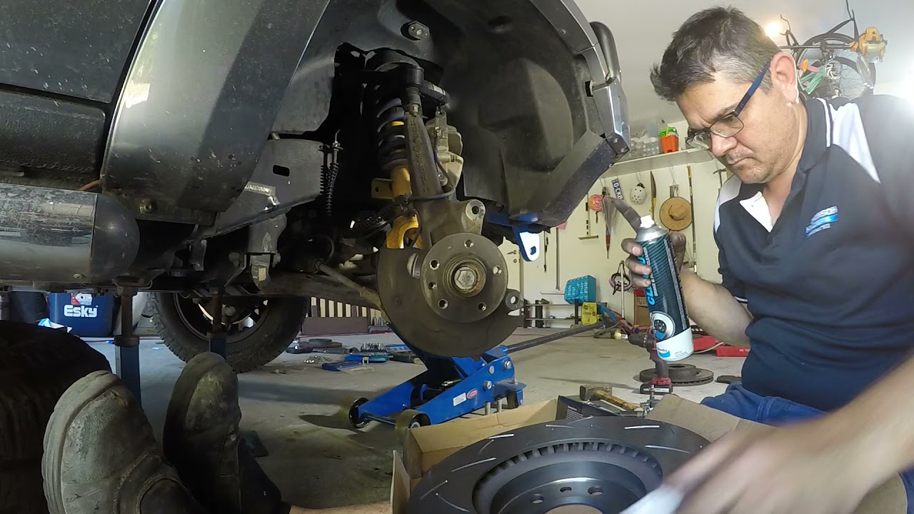 2018 VW Amarok V6 TDI550 - Drivers Side Brake and Rotor Replacement Closeup
