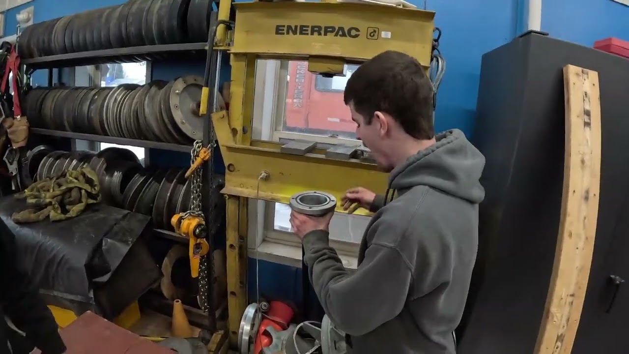 Groomer Tiller Bearing Repair for the Third Time Pisten Bully 100 1-2026