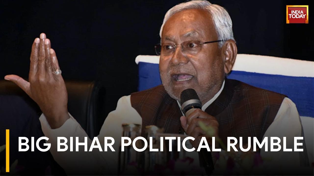 Bihar Chief Minister Nitish Kumar Meets Governor Amid Mahaghathbandhan Rift | Bihar News