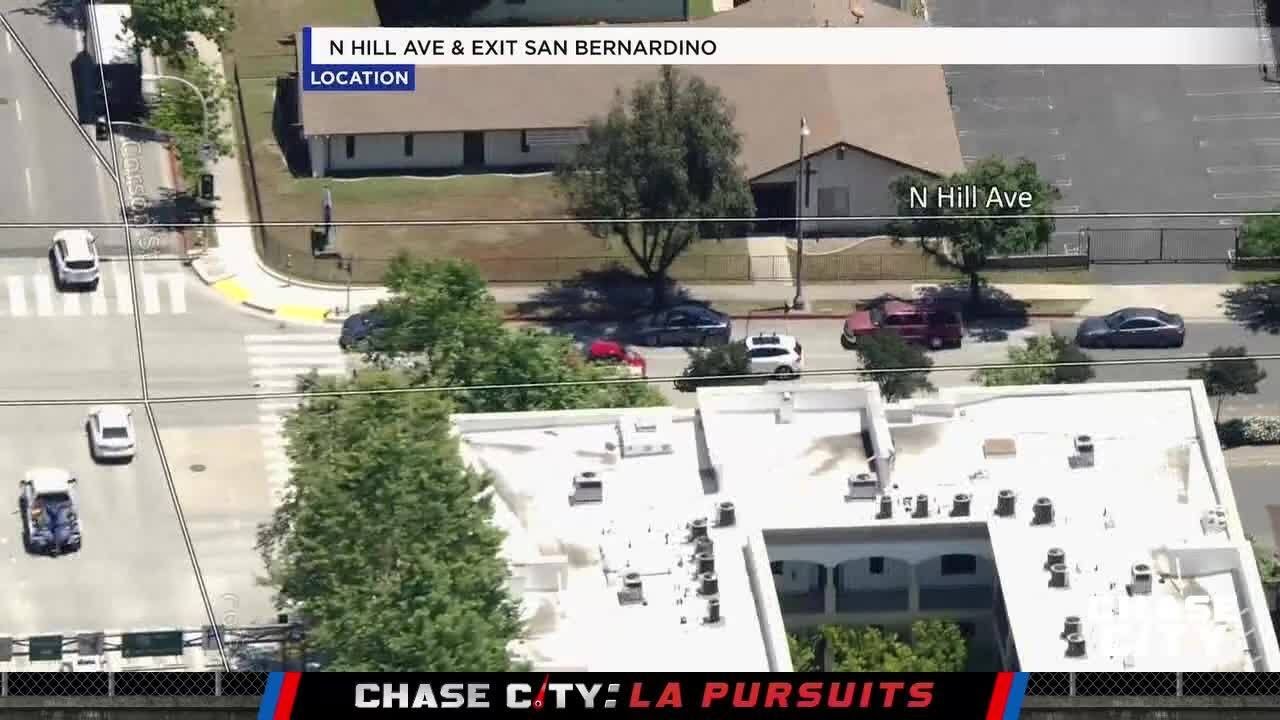 Chase City: No License Plate Leads to High-Speed Motorcycle Pursuit - 5/21/25 | FOX 11 LA