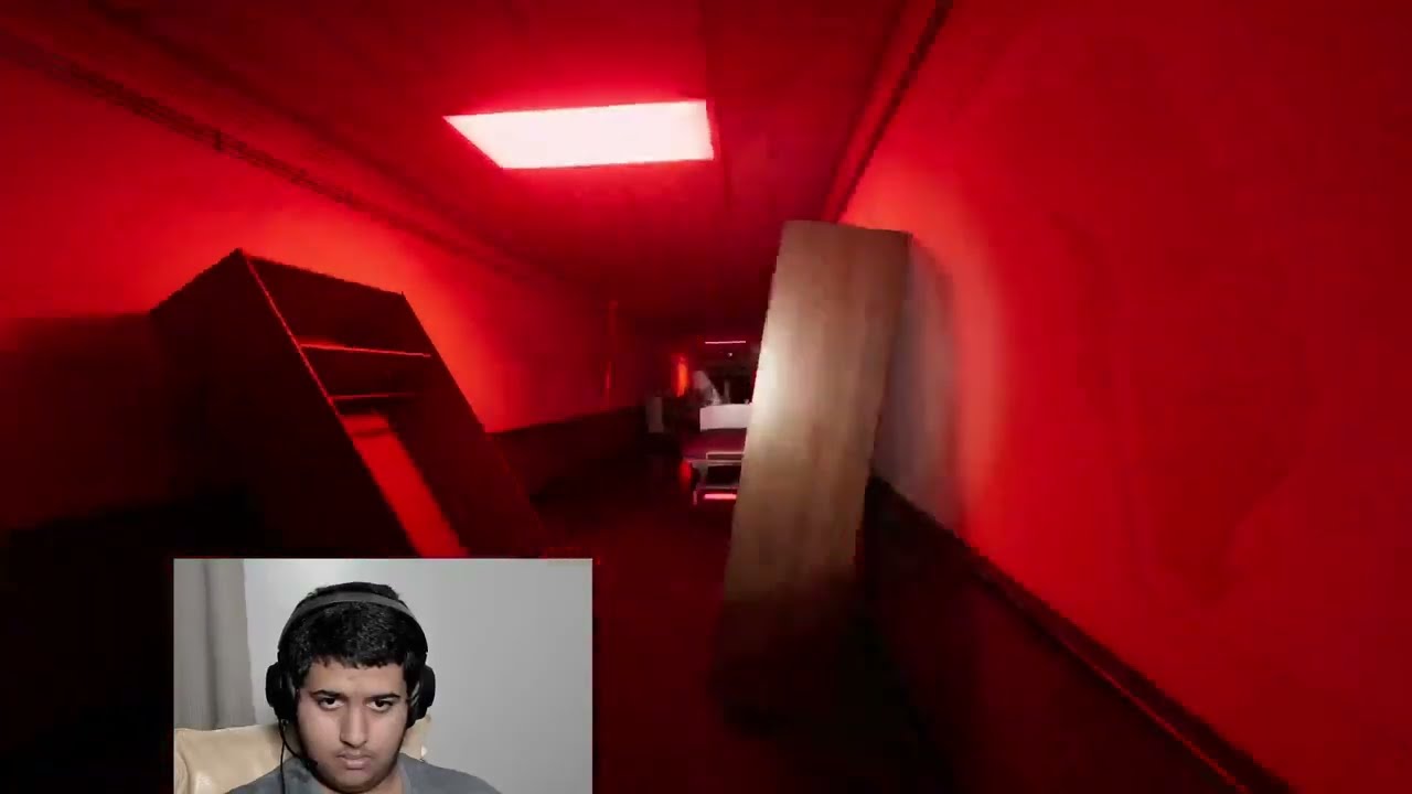 اسرع تختيم باك رومز Backrooms Escape Together التكمله