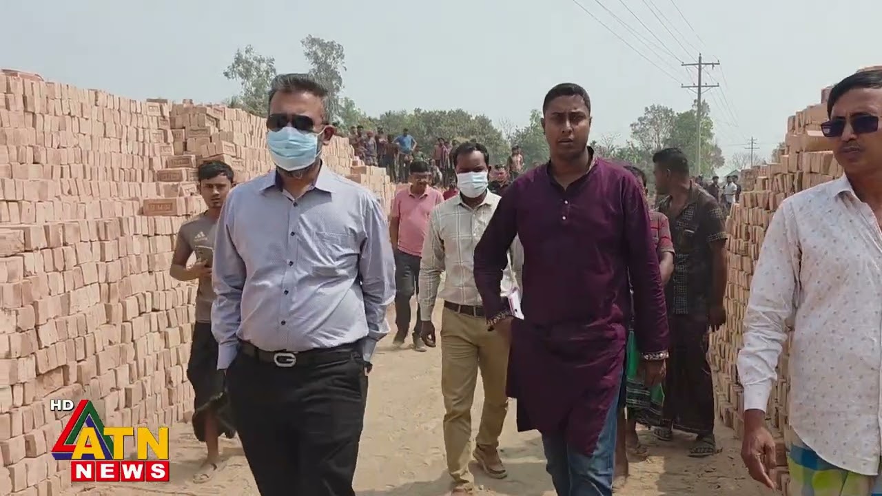 ধামরাইয়ে অভিযান পরিচালনা করে ইটভাটার চিমনি ভেঙে গুঁড়িয়ে দিয়েছে পরিবেশ অধিদপ্তর | ATN News