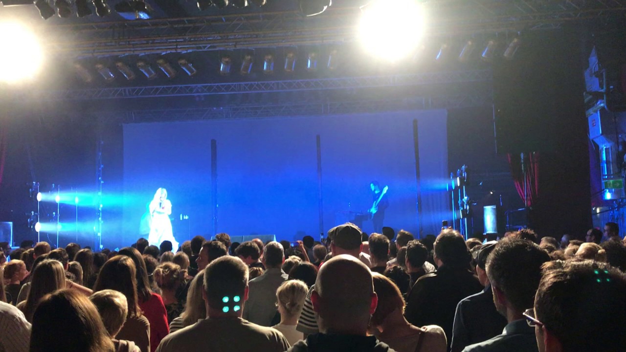 Lily Allen - Fuck you (Live | Live Music Hall | Cologne | 2018)
