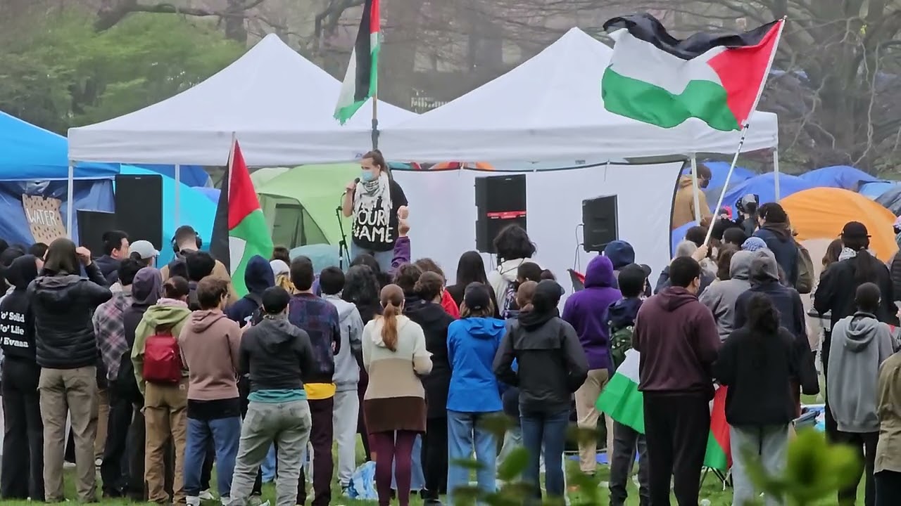 Jewish NU student speaks at pro-Palestinian protest