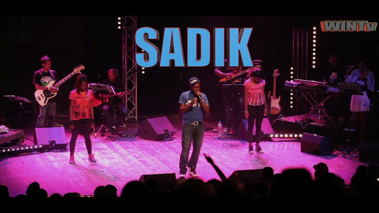 Concert - Misié SADIK Live à la Salle Robert Loyson (Reportage Win Tv Avril 2013)