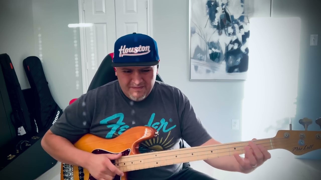 Mike Lull MV 4 