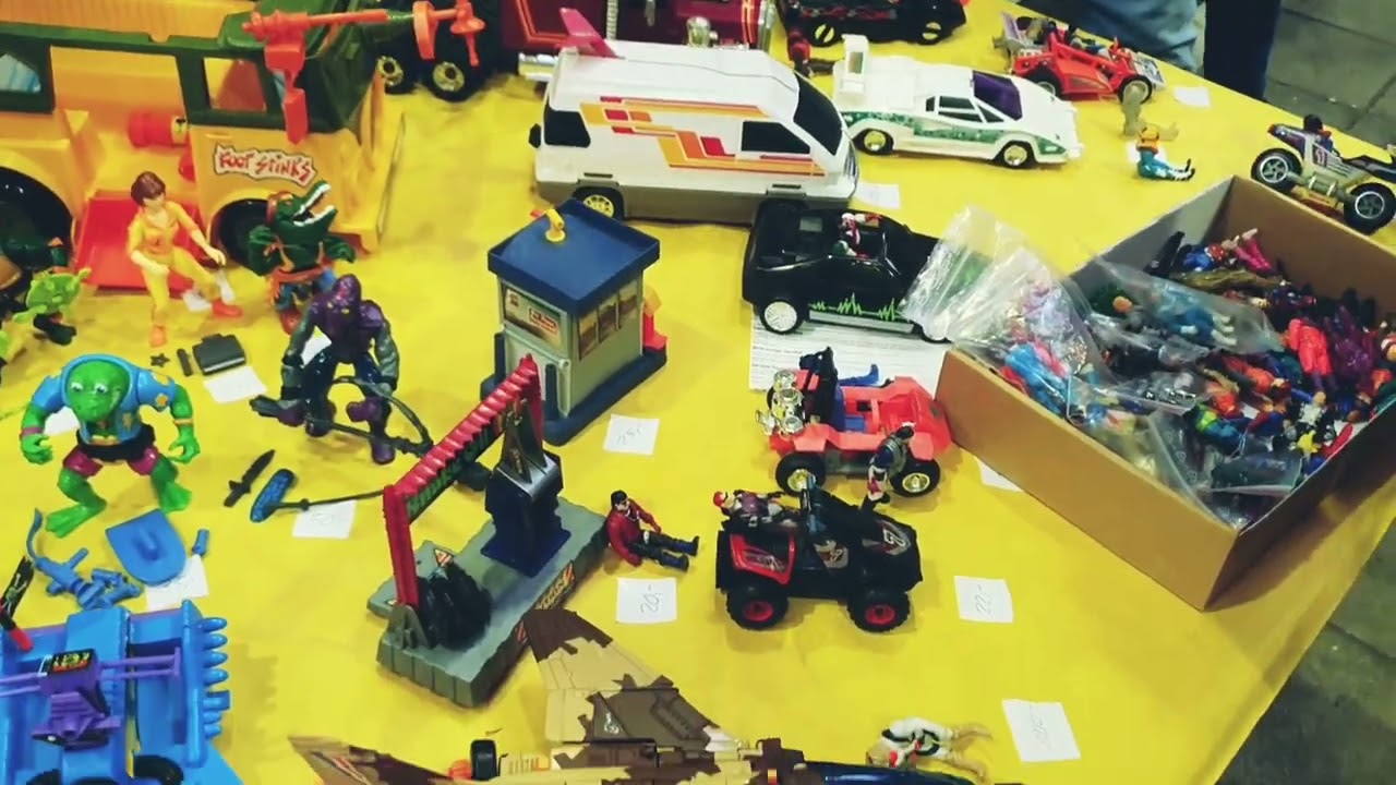 Am (rum) Touren @Marché Noir - Rétro Amour Kulturort Depot Dortmund #retro #toys #cosplay