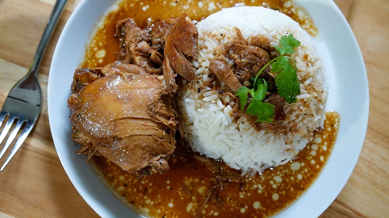 Secret to easy Adobo Chicken and Filipino Pancit