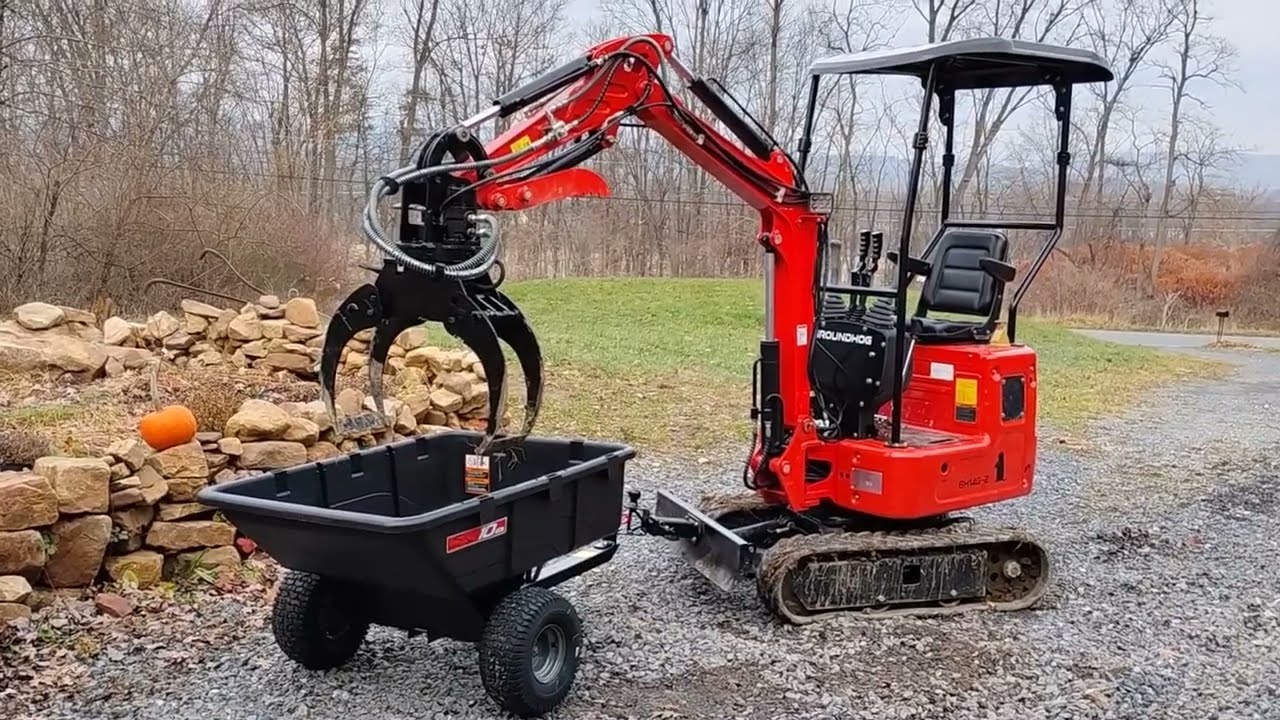 Мини-экскаватор Groundhog BH14G-2 с вращающимся захватом для бревен