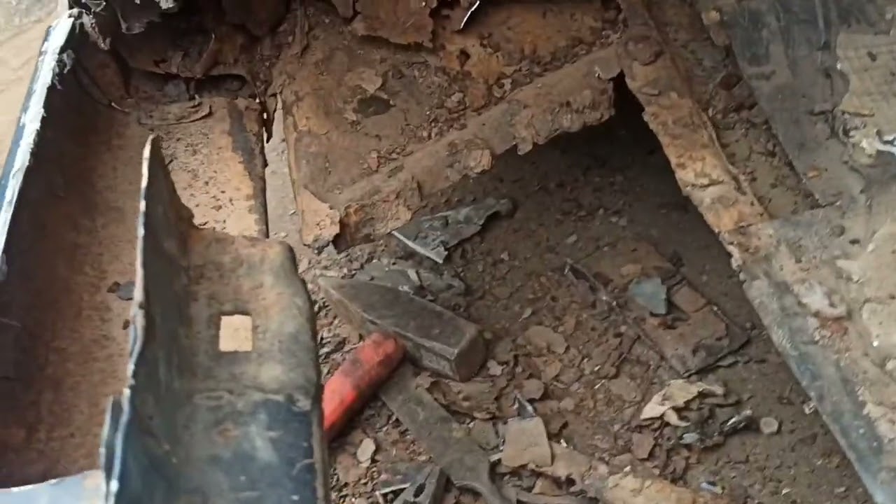 НИССАН. ЗАМЕНА ГНИЛОГО ПОЛА