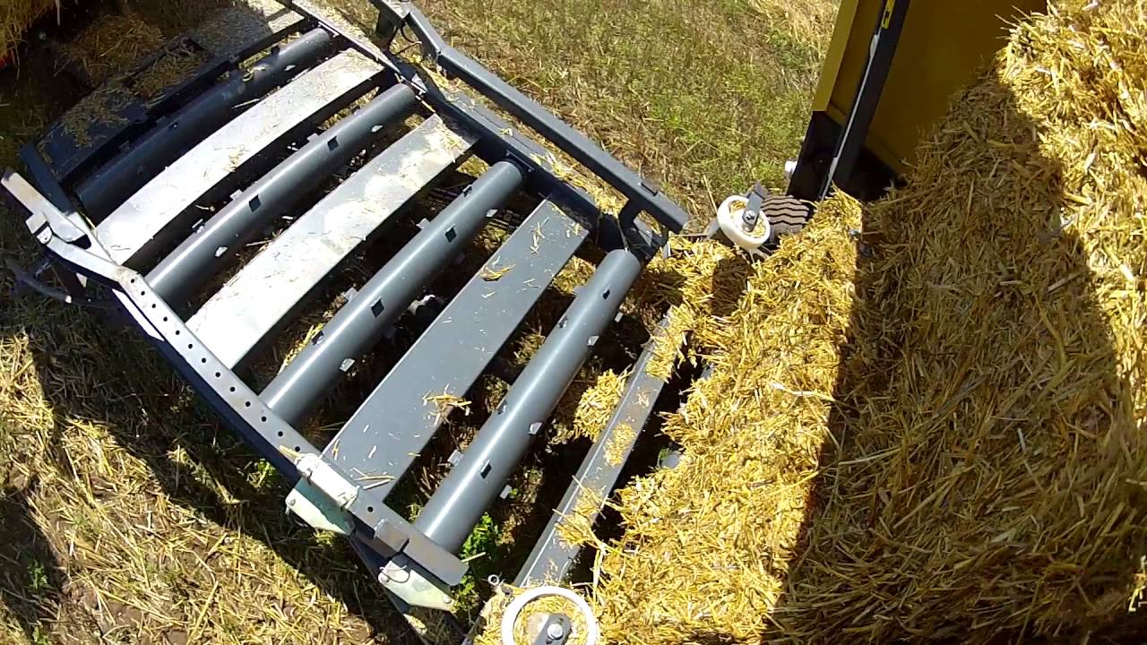 TSTQuadroPacV Square Bale Stacker and Accumulator
