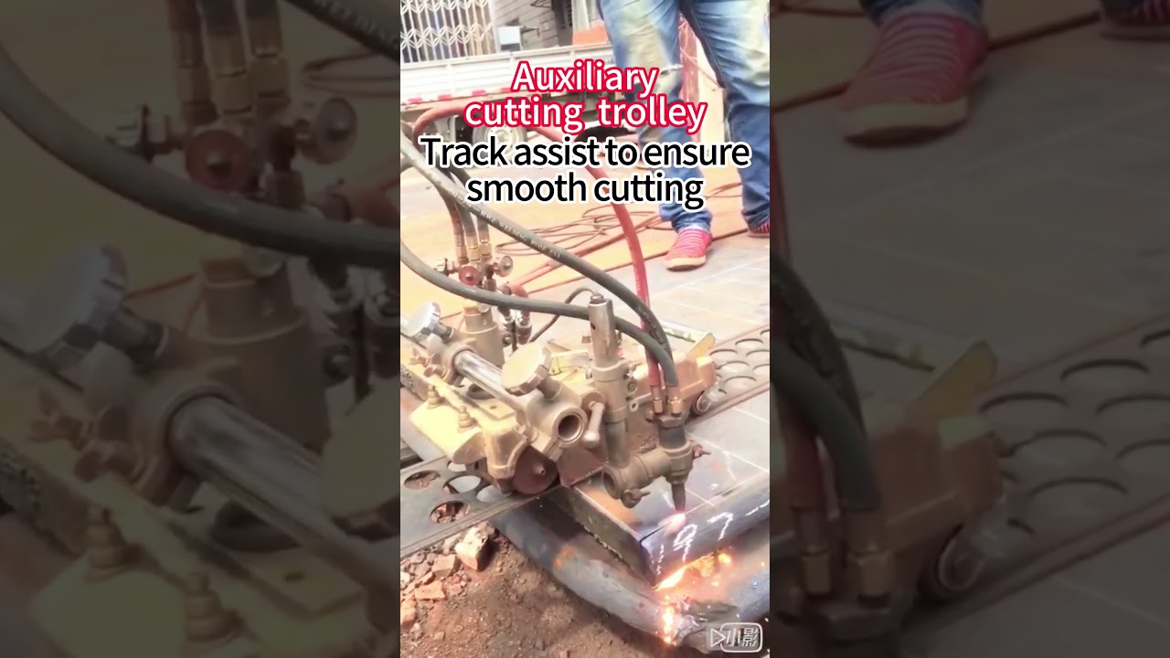 Track assist to ensure smooth cutting 