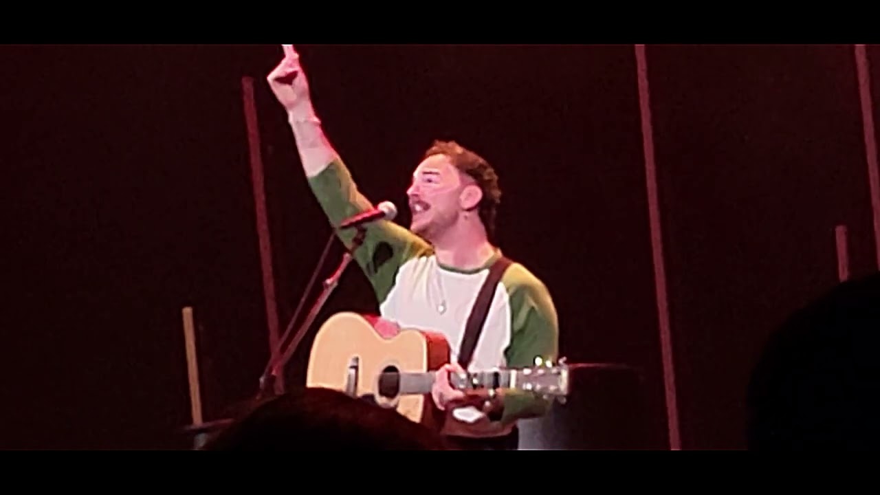Cian Ducrot Live - Seattle 10/14/2024 - Paramount Theater