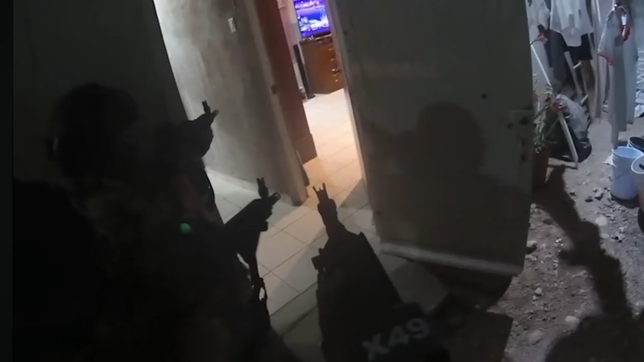 Fuerzas Especiales de la Brigada de Fusileros Paracaidistas en Operaci&oacute;n Real contra el C.O