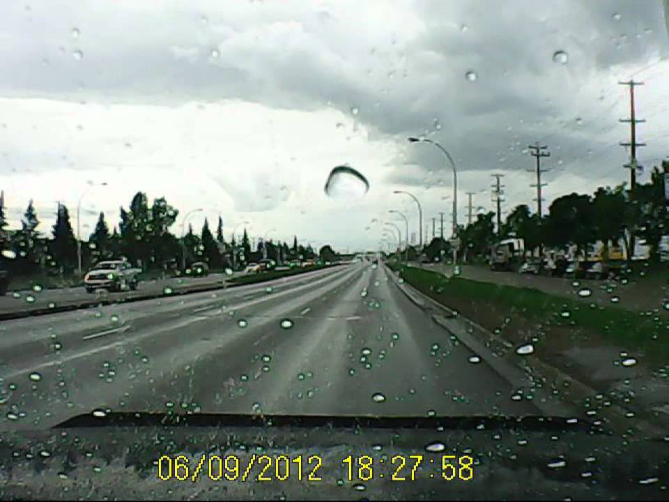 Wiperless windshield