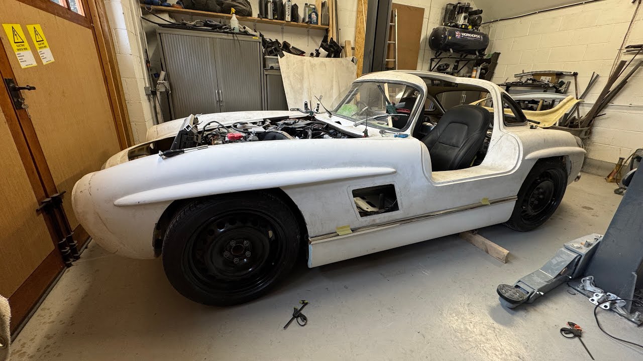Tesla Gullwing build part 35: rear lights, boot hinges, sills & do I need a new HV battery?!?!