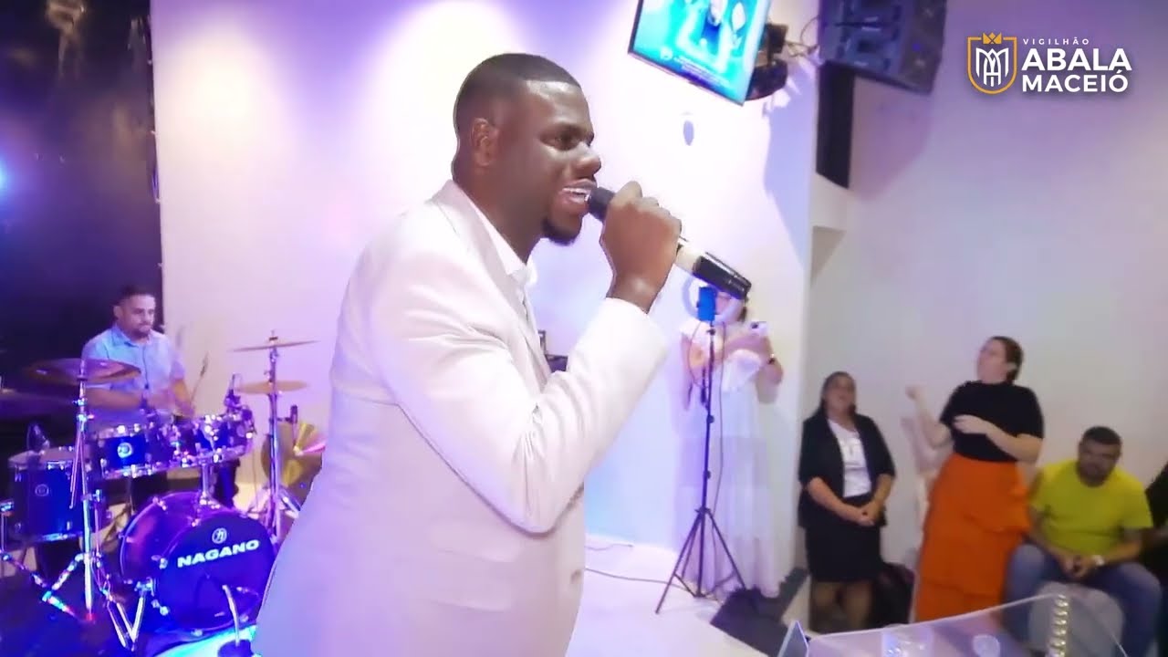 UMA NOITE PENTECOSTAL, NO VIGILHÃO ABALA MACEIÓ / AL - Samuel Eleotério.