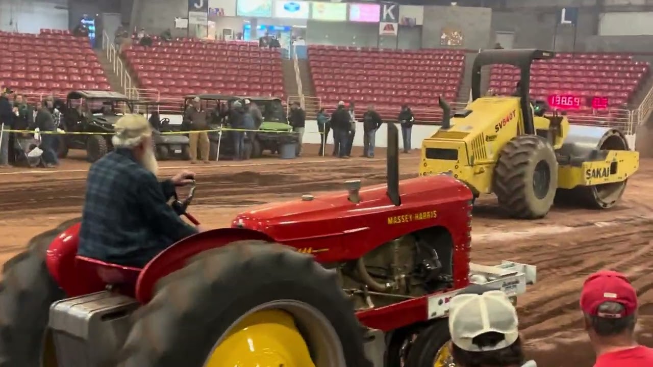 White Pine TN., Antique Tractor Pulling, 11-3-2023