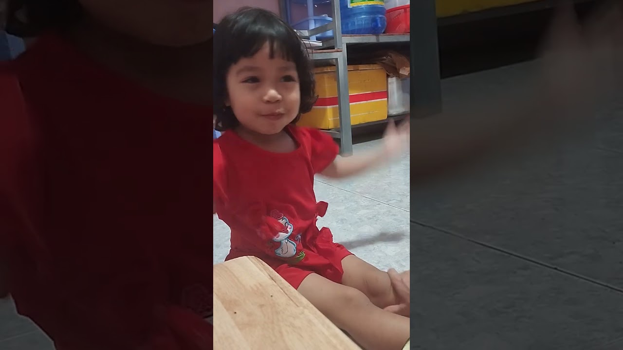 NaNa 3Tuổi rưỡi 