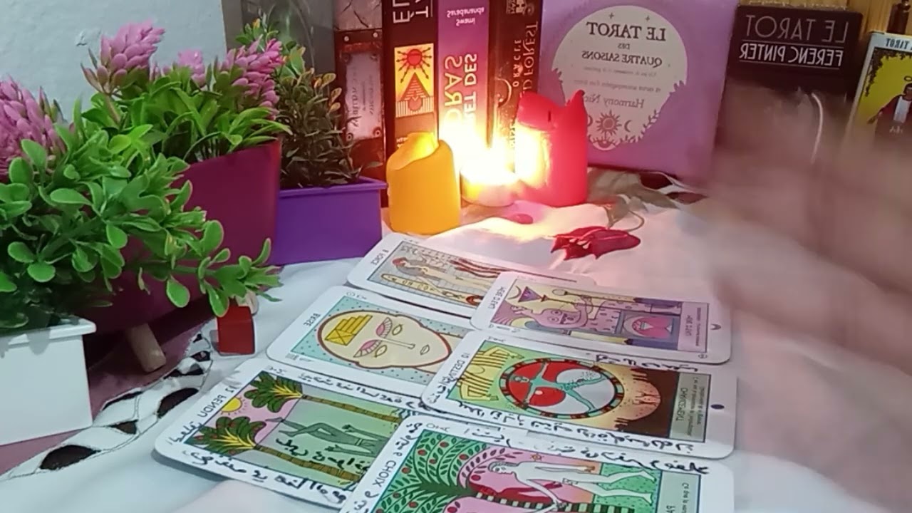 بيجيب في سيرتك لمين و بيقول عنك ايه 😍بيقول عنك ايه بينو و بين نفسو