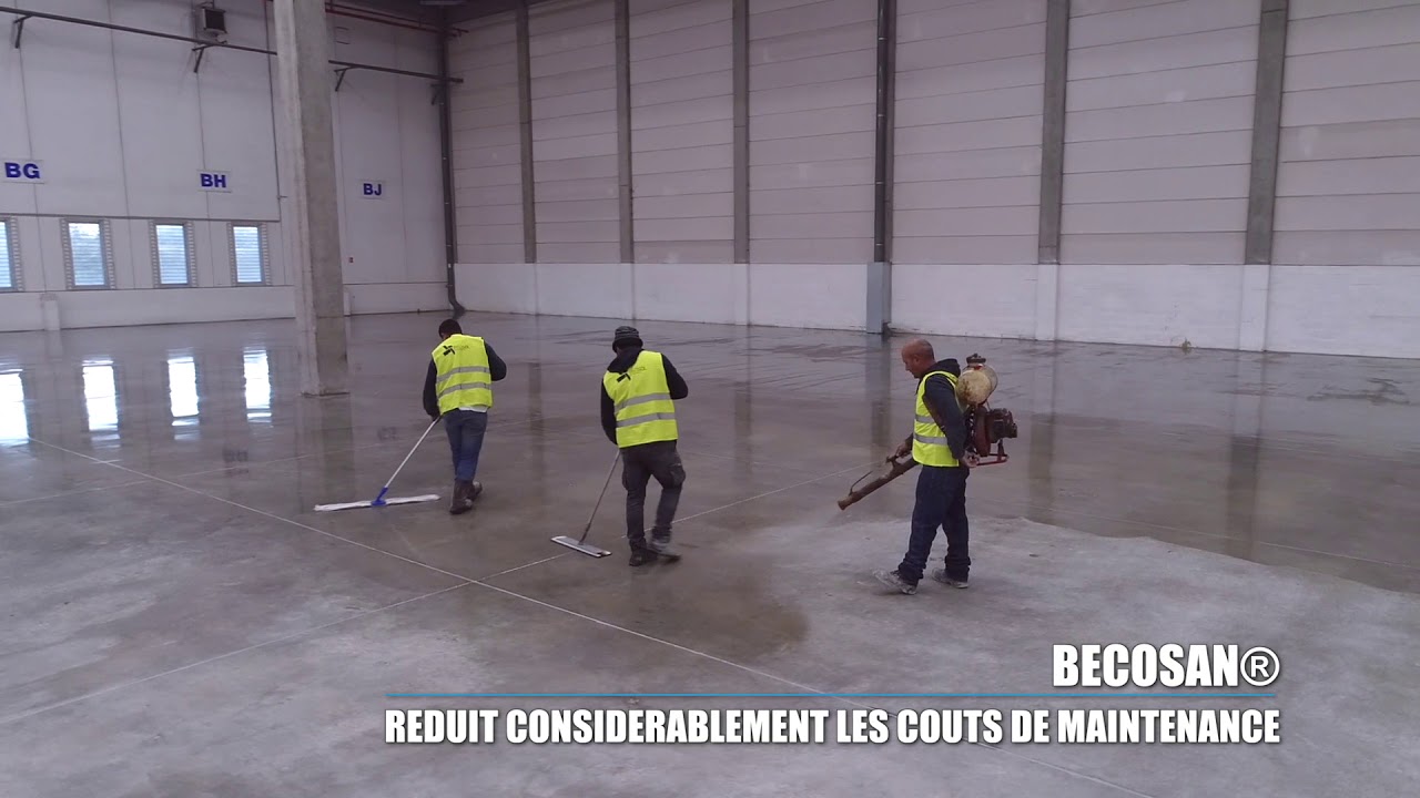 BECOSAN® : des entrepôts en béton lissé facile à nettoyer