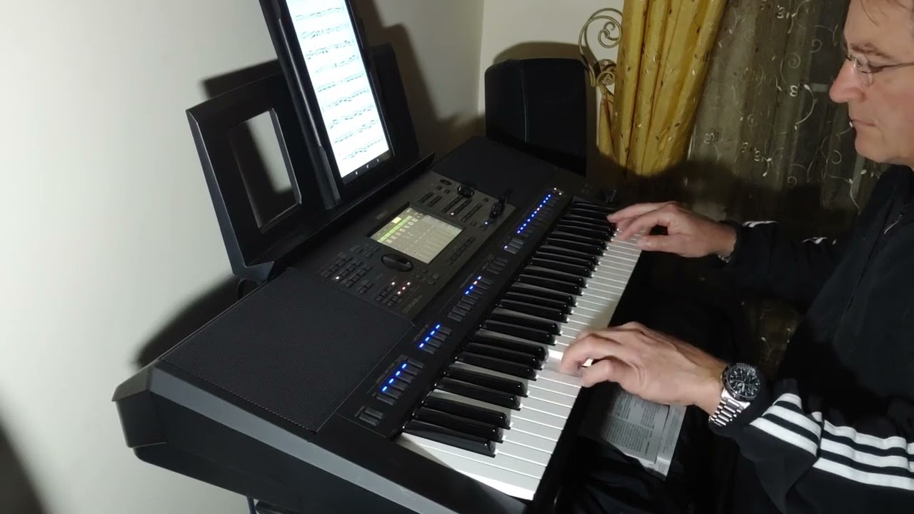 Czardas di V. Monti eseguita con arranger Yamaha PSR-SX900 e Expansion Pack Yamaha 