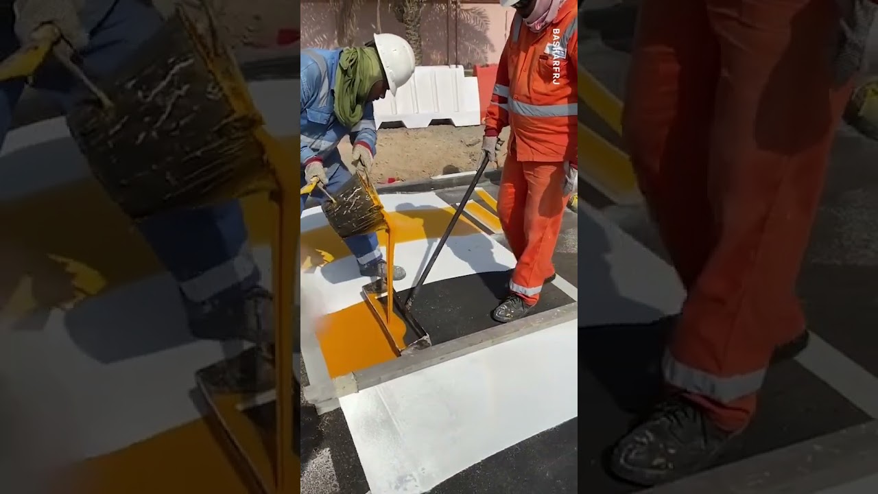 The most satisfying way to pain road markings 🤩 #road #paint #satisfying